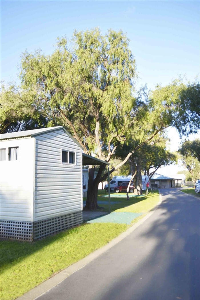 Image Gallery - Cockle Shell Cabin